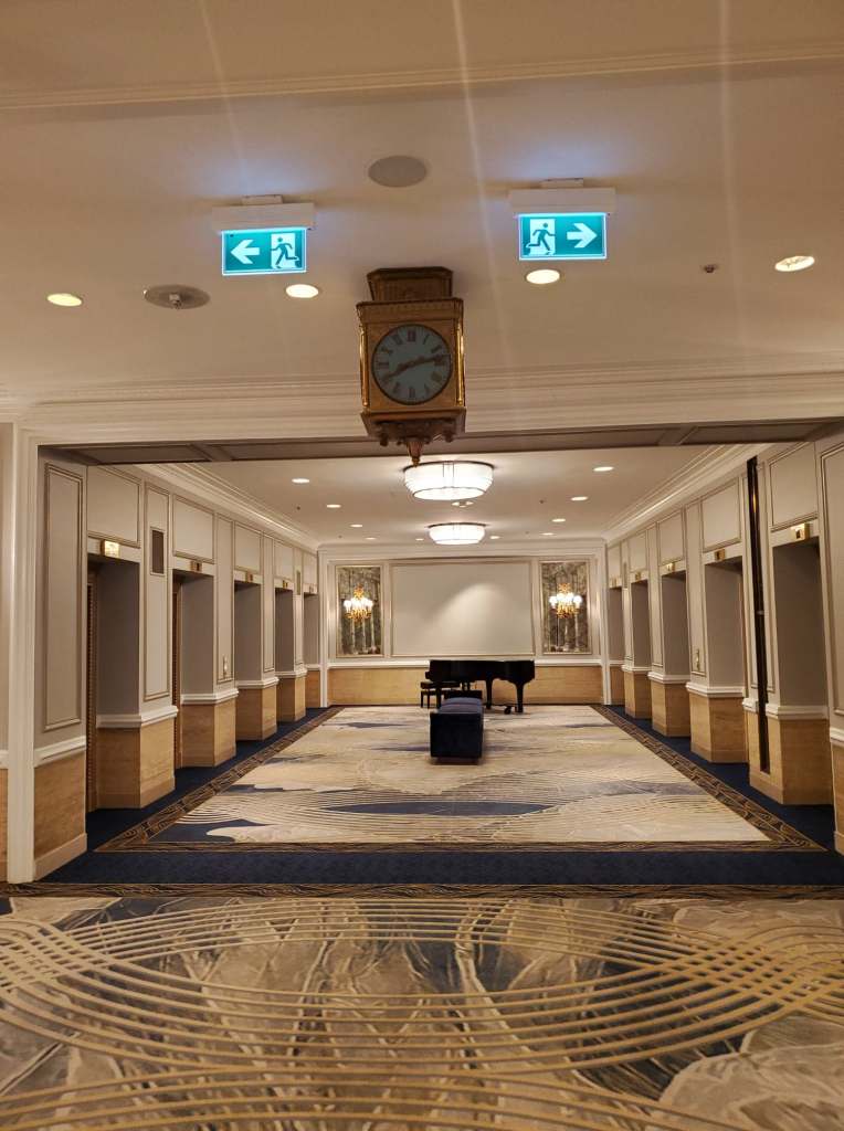 intimate-weddings-fairmont-royal-york-covid-covid19-toronto-downtown-officiant-ceremony-hotel-oshawa-peterborough-bobcaygeon-cobourg-photographer-caterer-makeup-artist-dress