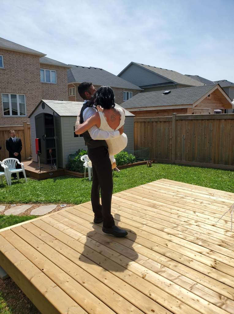 kristy-rob-july-2020-covid-mini-wedding-backyard-ceremony-officiant-planner-coodinator-micro-bowmanville-oshawa-cobourg-port-hope-peterborough-venue-florist