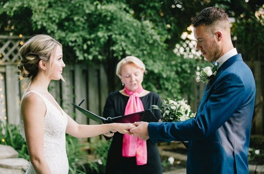 wedding-planner-coach-planning-coordinator-toronto-durham-oshawa-northumberland-bobcaygeon-officiant-cobourg-ceremony-postpone-postponement-commitment-ceremony-ontario-port-hope