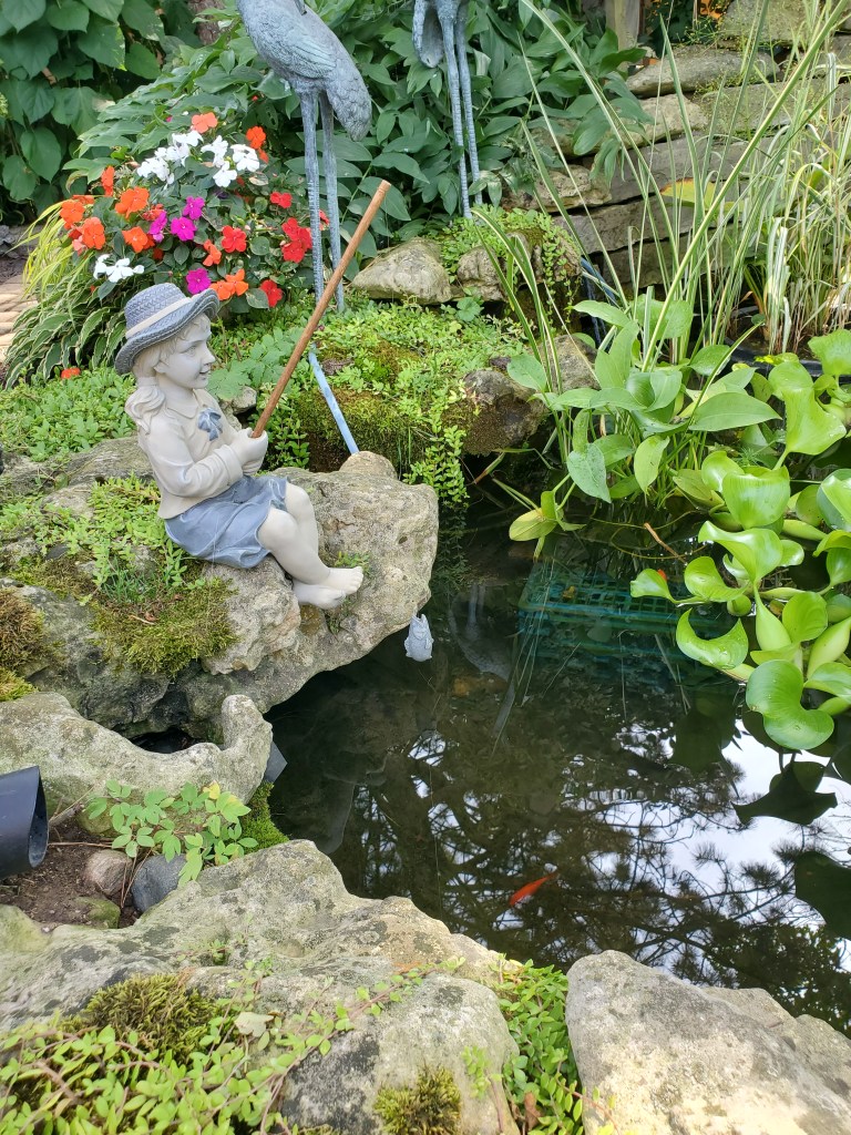 elopement-photographer-cake-baker-wedding-covid-mini-micro-wedding-backyard-ceremony-officiant-planner-coodinator-micro-bowmanville-oshawa-cobourg-farm-barn-backyard