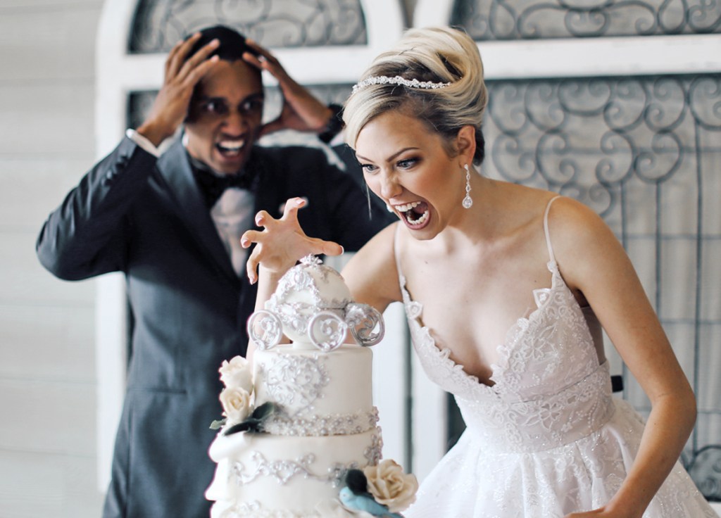 wedding-stress-tips-covid-corona-wedding-planner-coach-planning-coordinator-toronto-durham-oshawa-northumberland-bobcaygeon-officiant-cobourg-ceremony-postpone-postponement-commitment-ceremony-ontario-port-hope