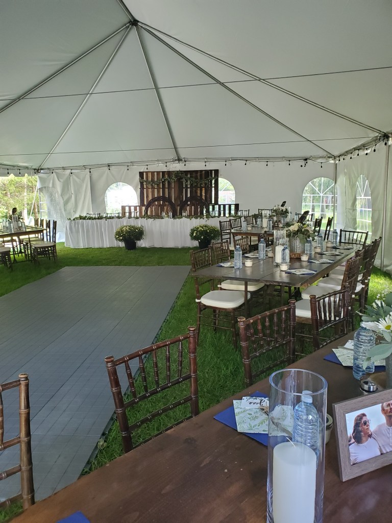 elopement-photographer-cake-baker-wedding-covid-mini-micro-wedding-backyard-ceremony-officiant-planner-coodinator-bowmanville-oshawa-cobourg