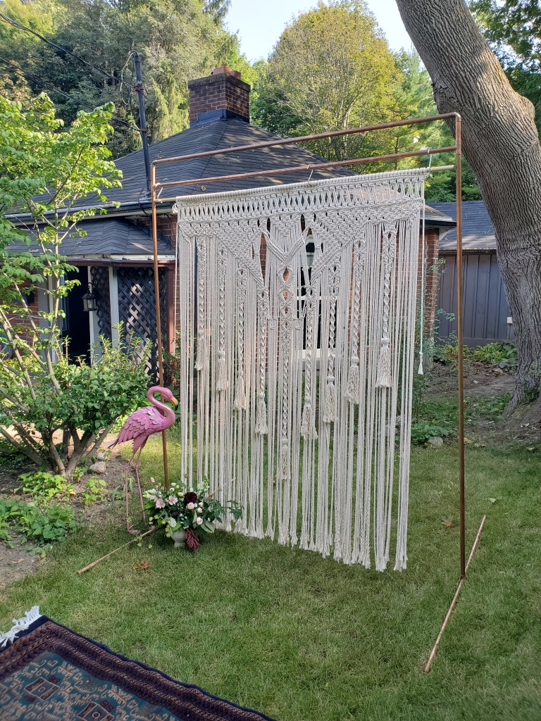 elopement-photographer-cake-baker-wedding-covid-mini-micro-wedding-backyard-ceremony-officiant-planner-coodinator-bowmanville-oshawa