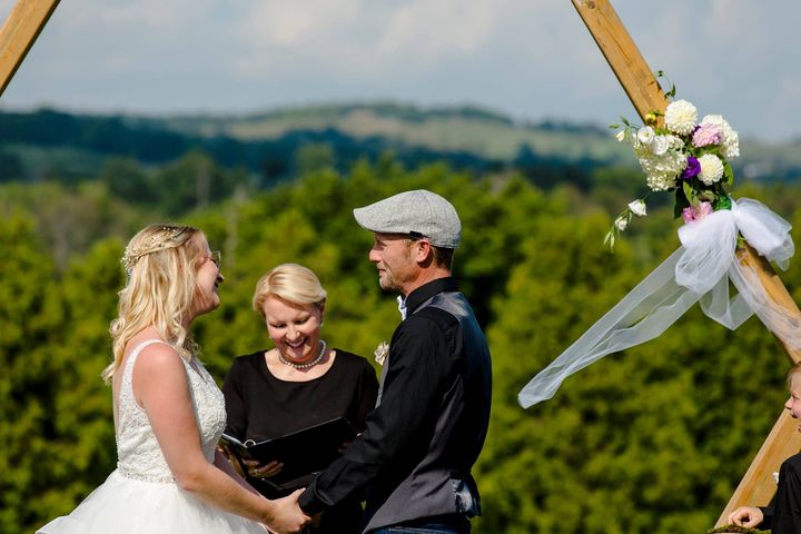 elopement-photographer-cake-baker-wedding-covid-mini-micro-wedding-backyard-ceremony-officiant-planner-coodinator-micro-bowmanville-oshawa-cobourg-farm-barn